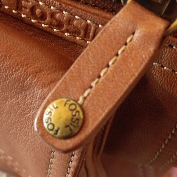 Fossil Leather Bag in Luggage Tan - Picture 13 of 16